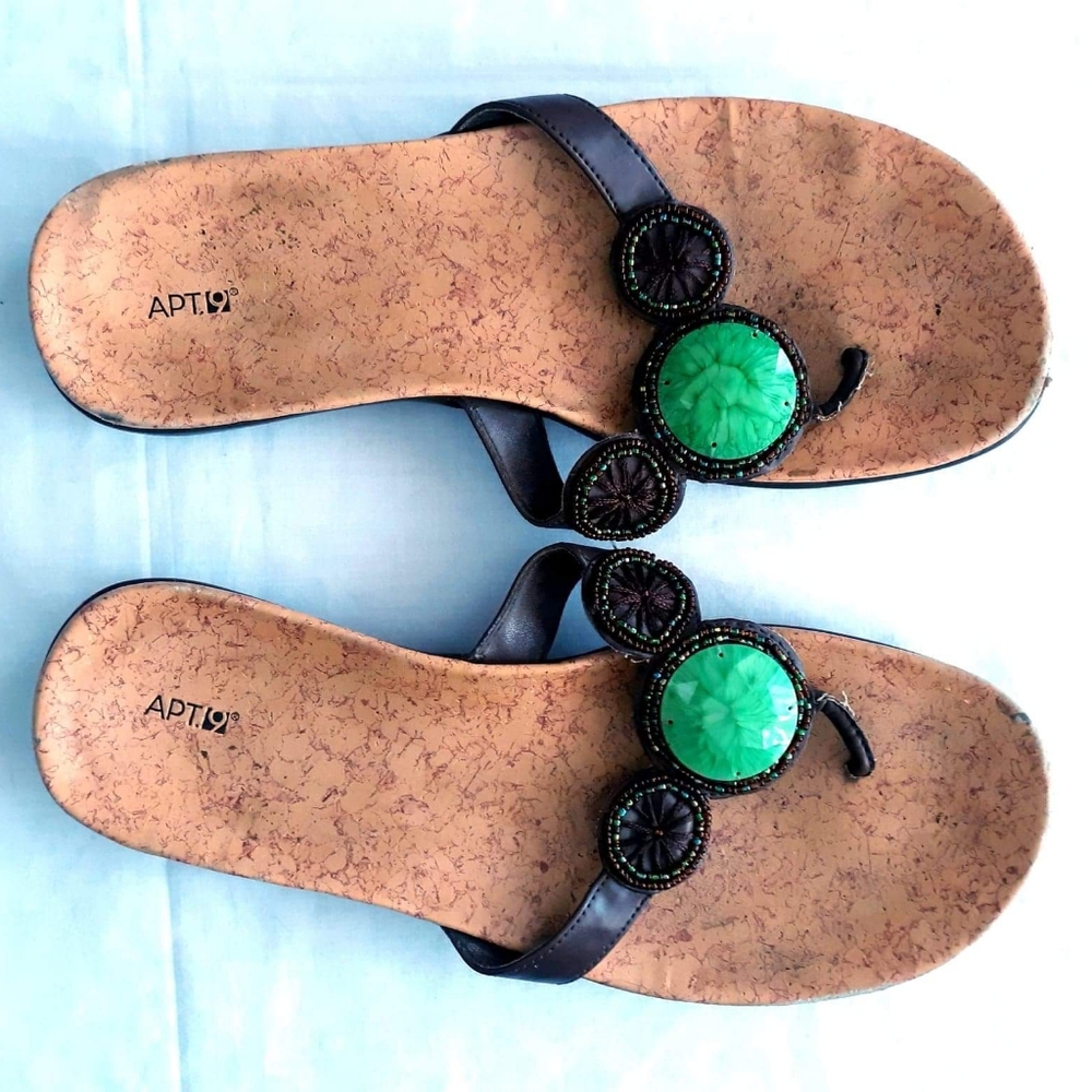 Apt 9 Gem Stone sandals Size 7.5